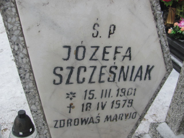 Franciszek Szcześniak 1900 Wągrowiec klasztorny - Grobonet - Wyszukiwarka osób pochowanych