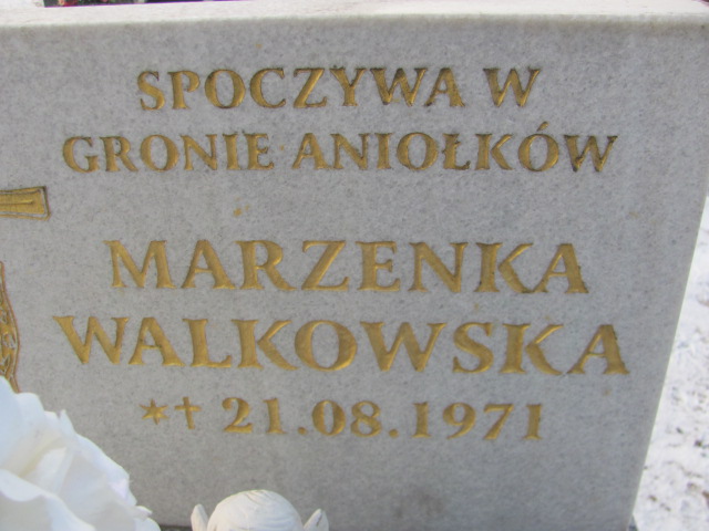 Marzena Walkowska 1971 Wągrowiec klasztorny - Grobonet - Wyszukiwarka osób pochowanych