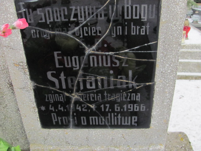 Eugeniusz Stefaniak 1942 Wągrowiec klasztorny - Grobonet - Wyszukiwarka osób pochowanych